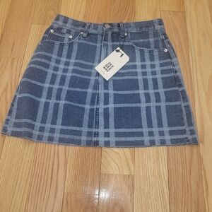 3. NWT ZGY ZIGGY KICK SKIRT SIZE 25